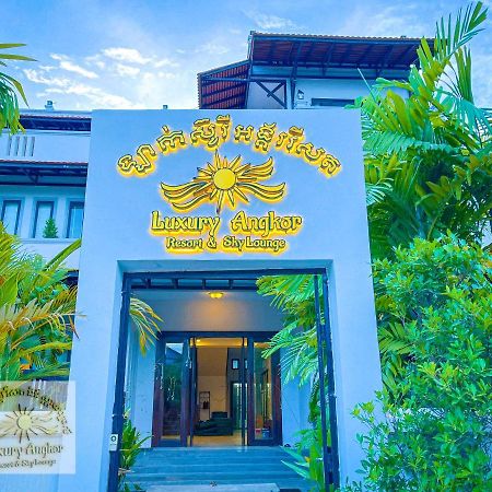 Luxury Angkor Resort & Sky Lounge Siem Reap Exteriör bild