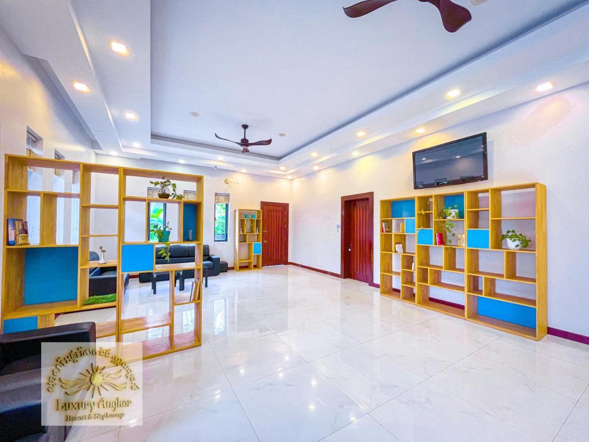 Luxury Angkor Resort & Sky Lounge Siem Reap Exteriör bild