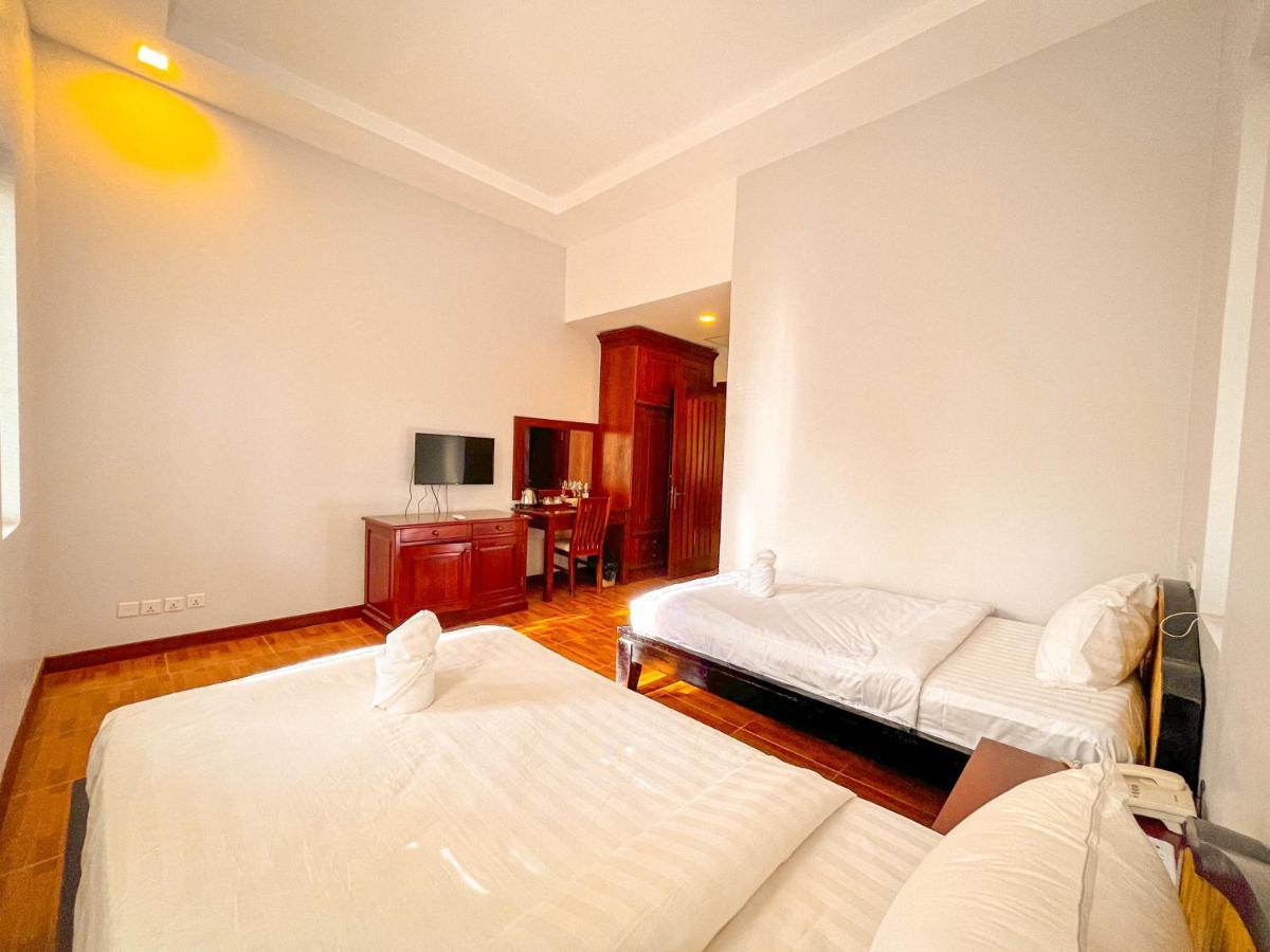 Luxury Angkor Resort & Sky Lounge Siem Reap Exteriör bild