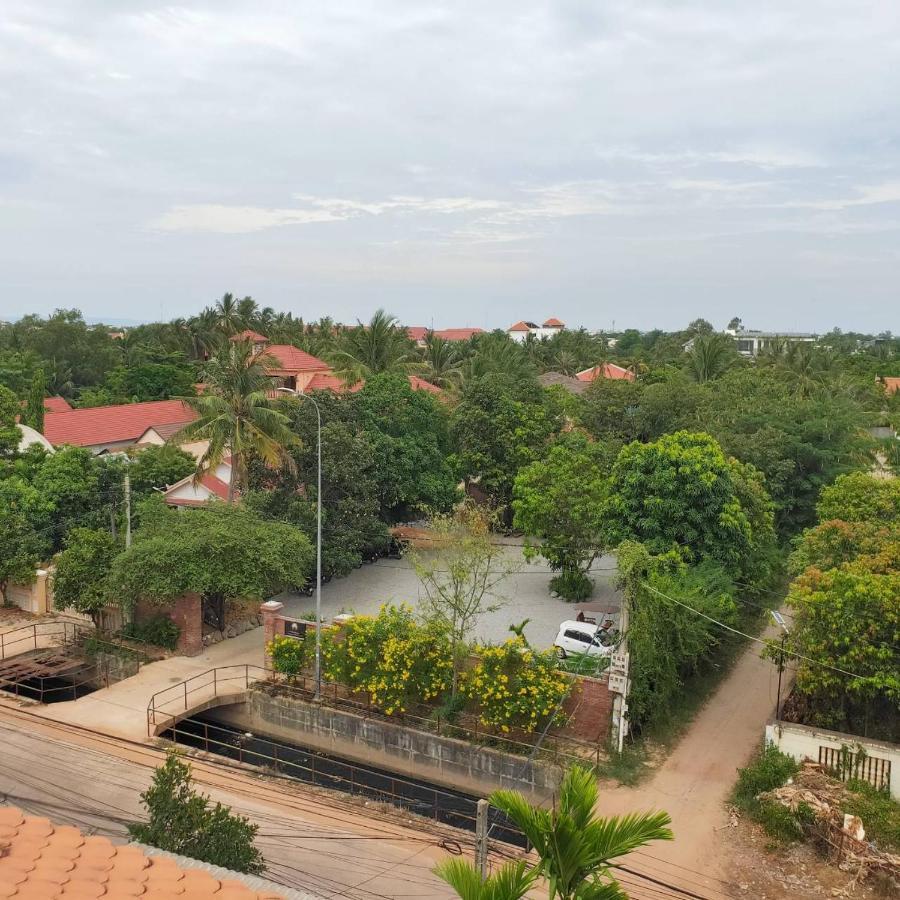 Luxury Angkor Resort & Sky Lounge Siem Reap Exteriör bild