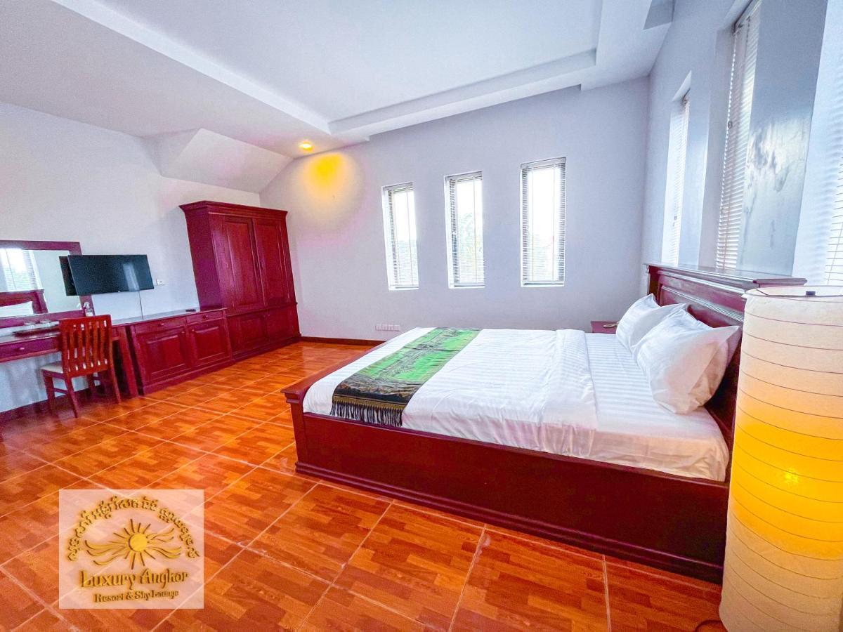 Luxury Angkor Resort & Sky Lounge Siem Reap Exteriör bild
