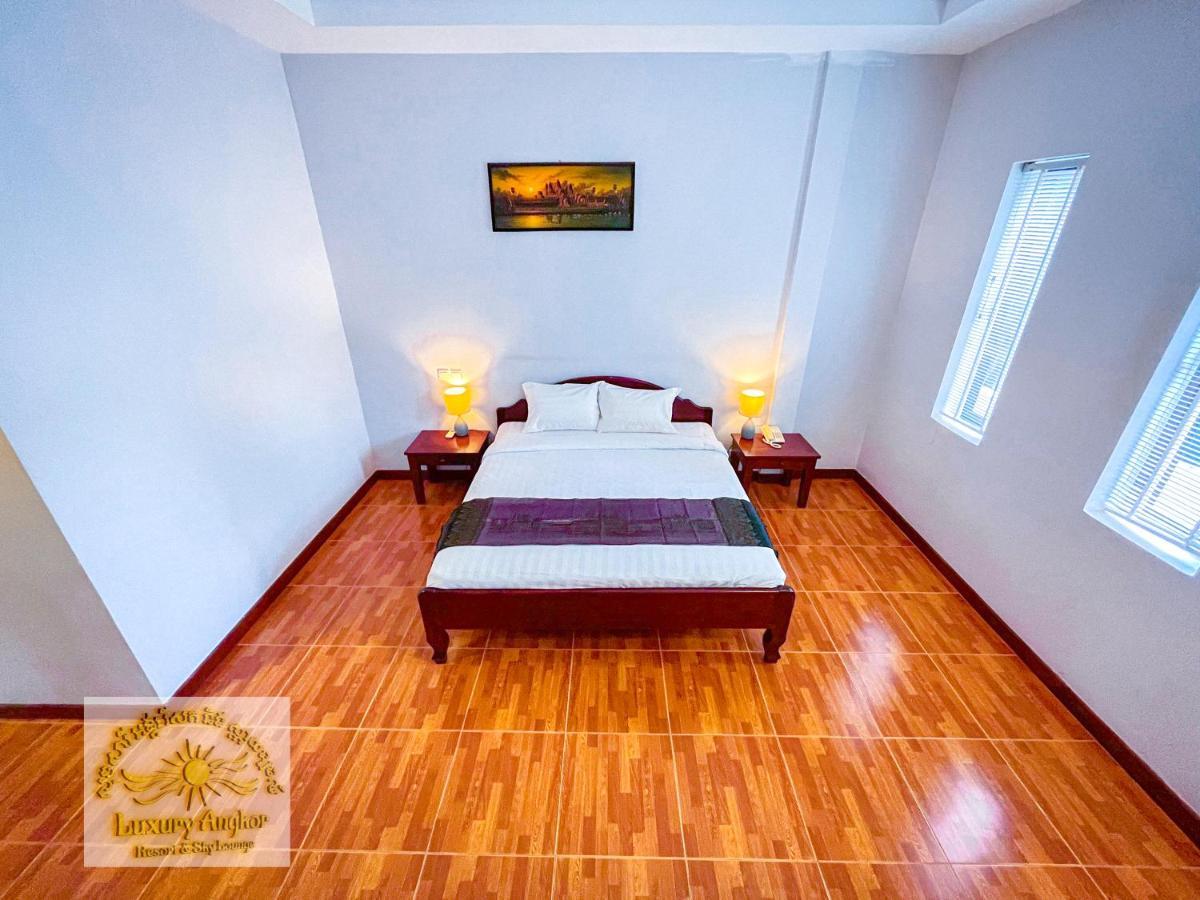 Luxury Angkor Resort & Sky Lounge Siem Reap Exteriör bild