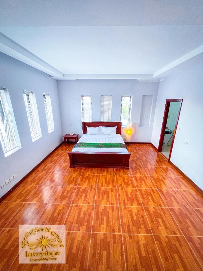 Luxury Angkor Resort & Sky Lounge Siem Reap Exteriör bild