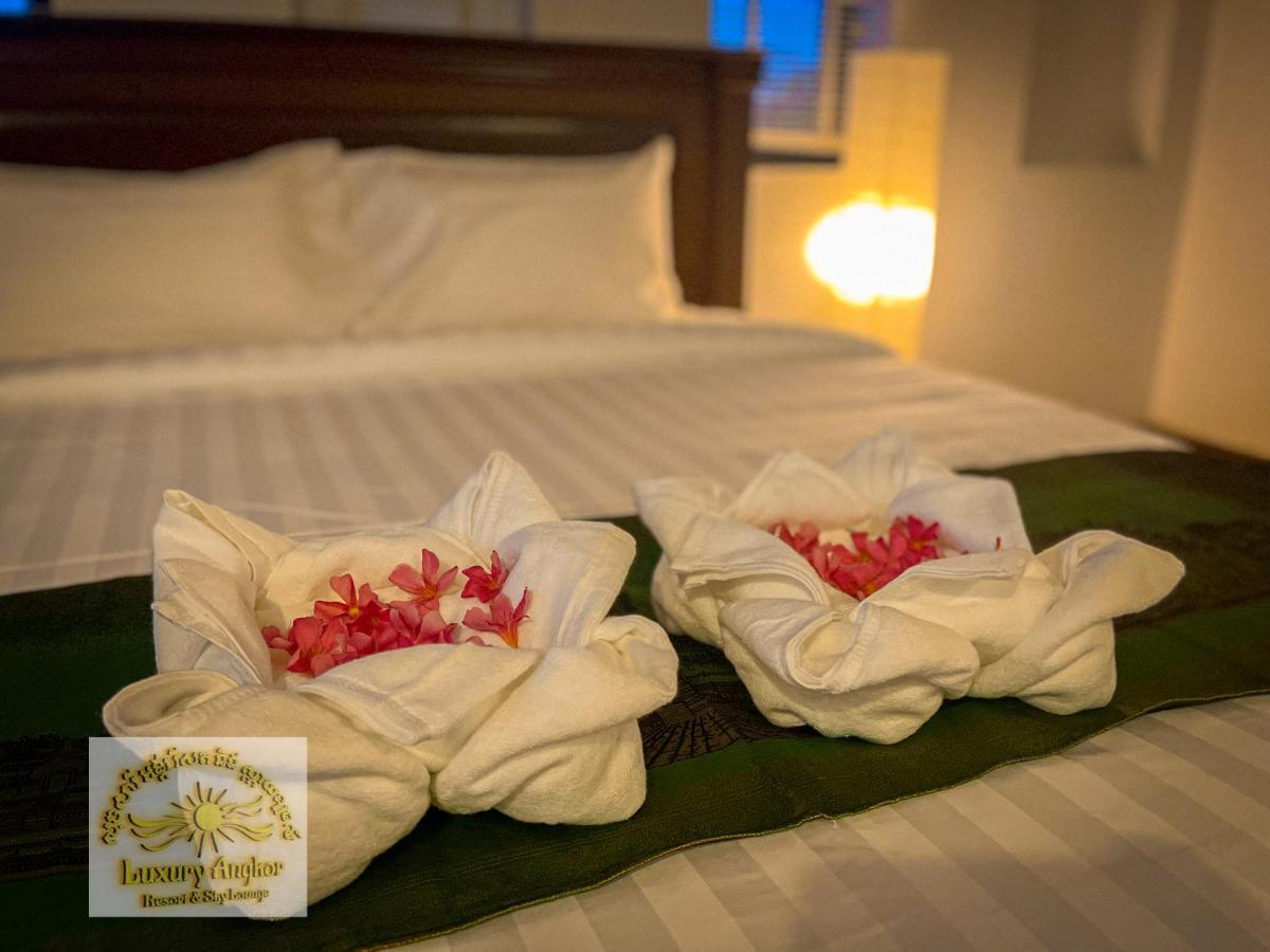 Luxury Angkor Resort & Sky Lounge Siem Reap Exteriör bild