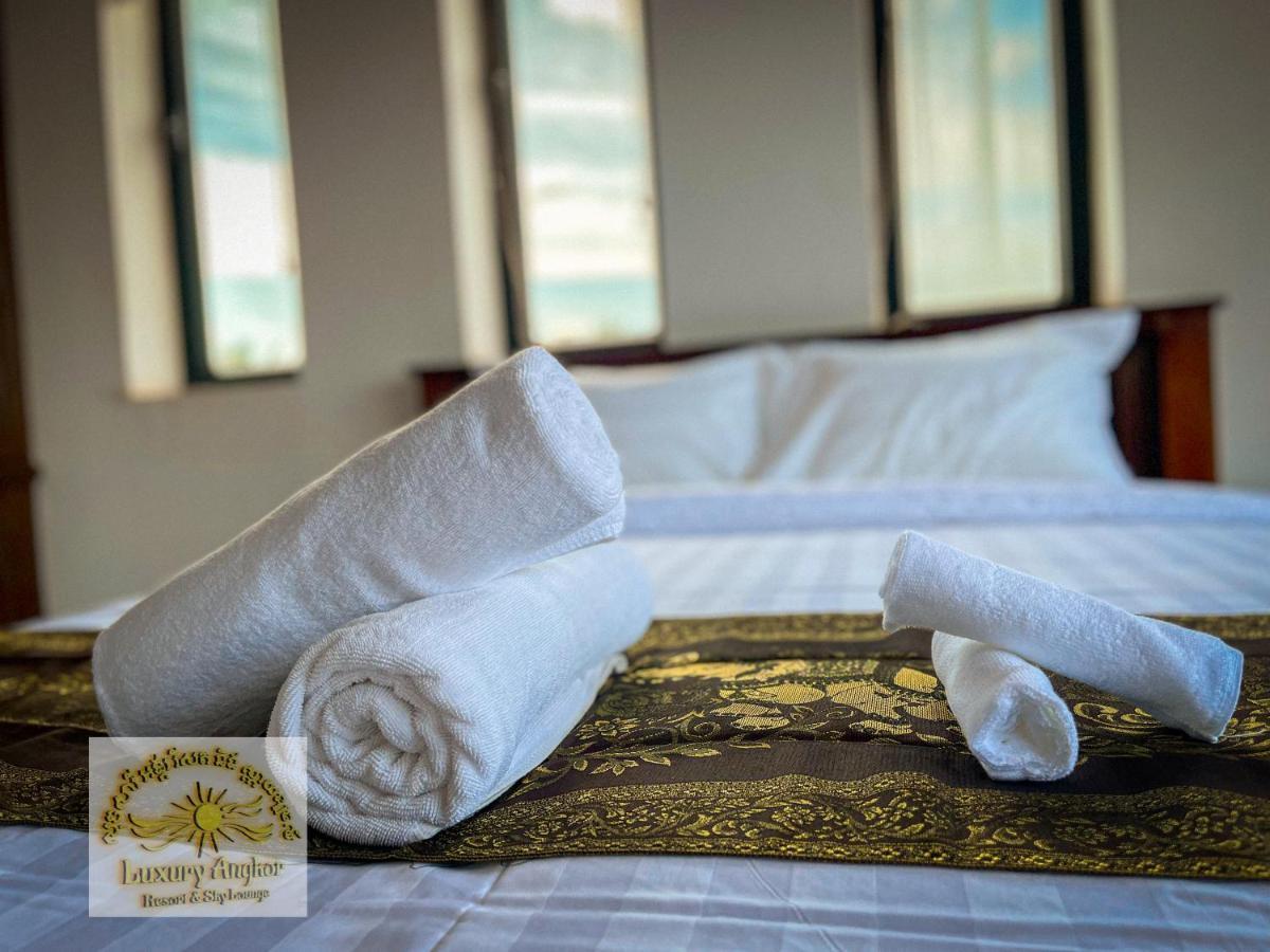Luxury Angkor Resort & Sky Lounge Siem Reap Exteriör bild